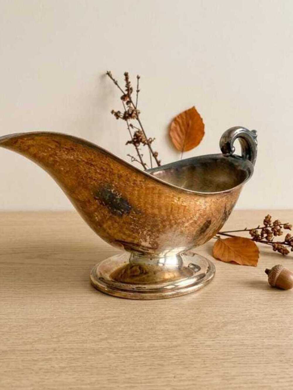 Vintage Silver Plated Gravy Boat with Hammered Texture